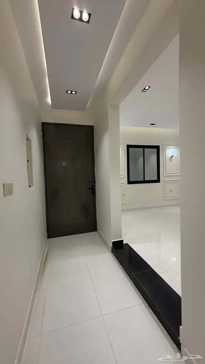 للبيع شقق ارضيه وعلويه بحى المعارض خميس مشيط 19
