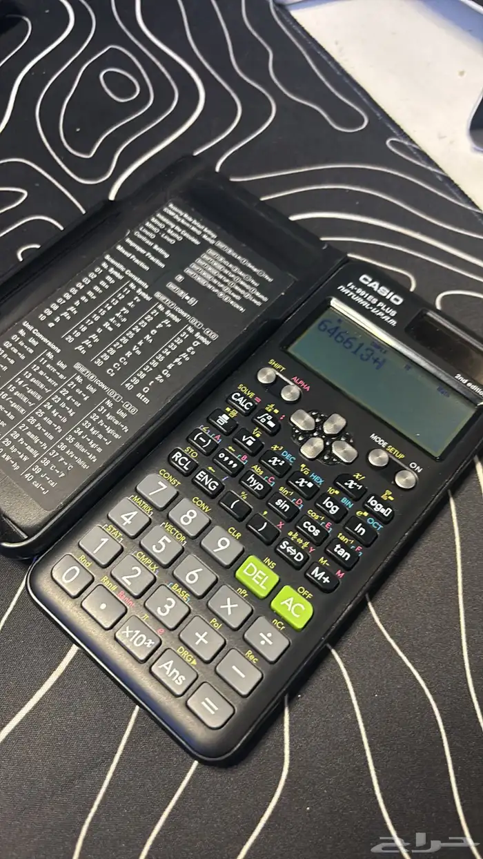 حاسبة كاسيو CASIO اصلية 0