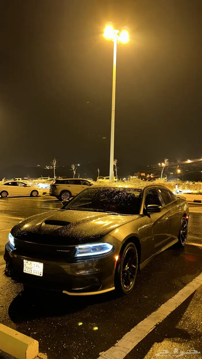 تشارجر للبيع 3