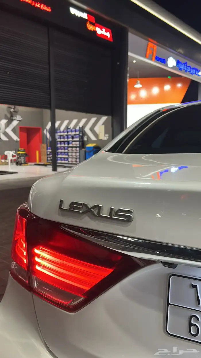 لكزس LS460 19