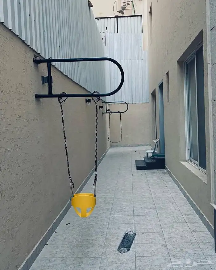 مرجيحة جدارية أنيقة وآمنة  ضيفي لمسة فرح لبيتك 3