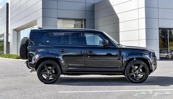 للبيع ديفندر موديل 2024 - V8 ممشى قليل وسعر بطل وارد كندا 1
