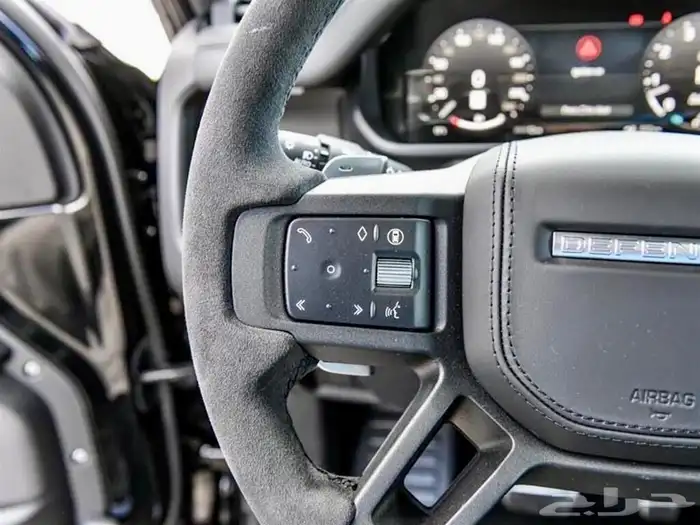 للبيع ديفندر موديل 2024 - V8 ممشى قليل وسعر بطل وارد كندا 14