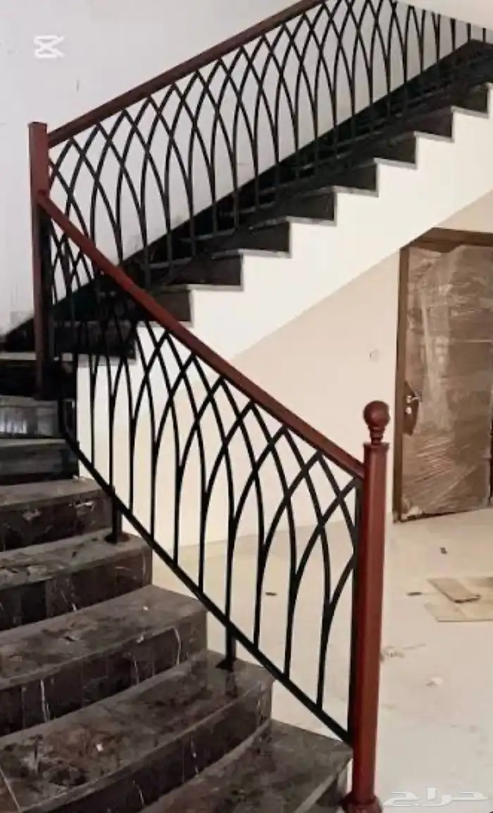 حداده أبواب هناجر شبابيك دربزين مظلات سواتر 5