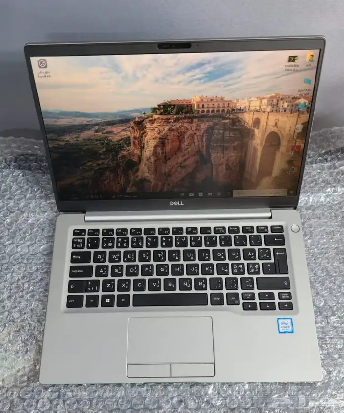 احصل الآن على Dell Latitude 5520 بسعر خيالي المواصفات 0