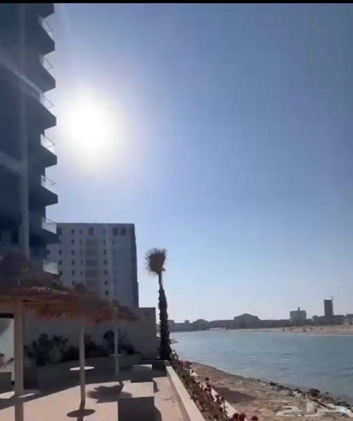 شقه باطلاله بحريه مميزه 8