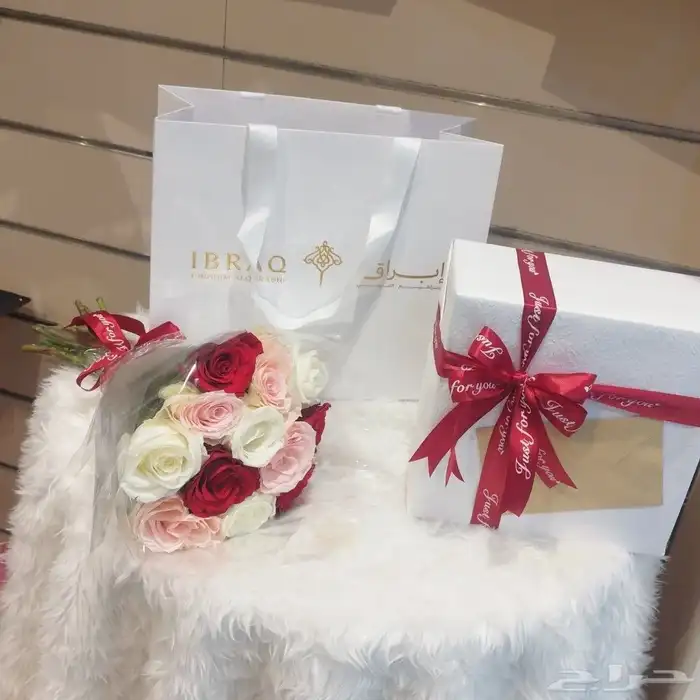 مندوب ورد وهدايا الطائف الحويه لتنسيق الورد والهدايا يوجد خد 1
