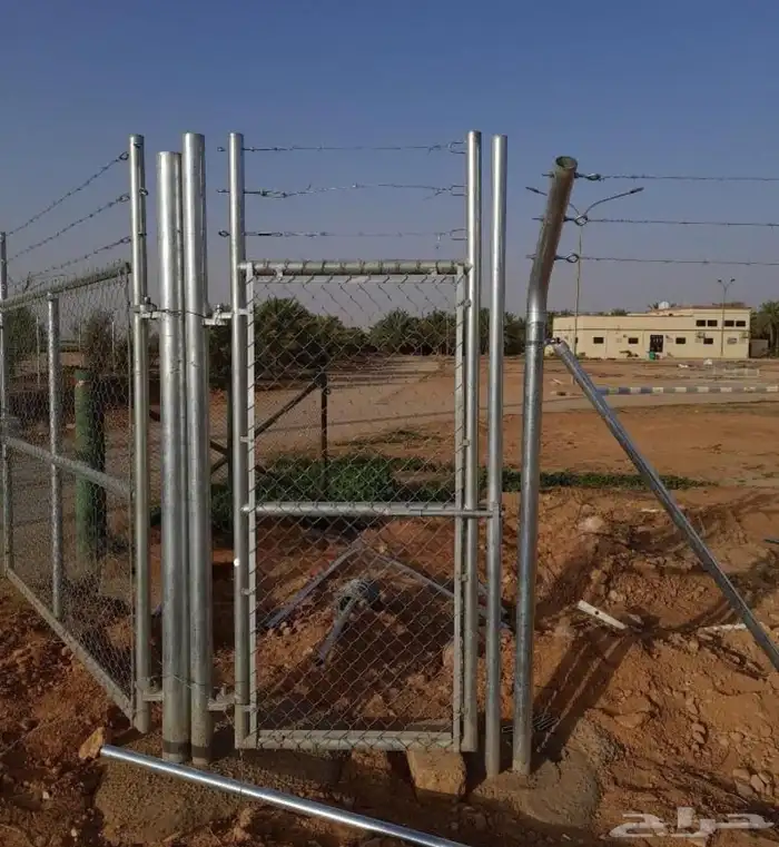 تسوير المزارع والأراضي والملاعب 3