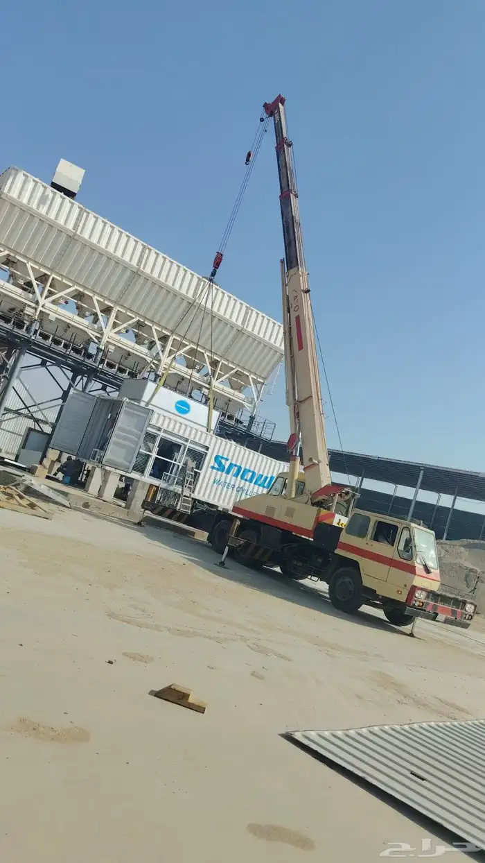 كرينات رافعات شوكيه للايجار الشهري واليومي 0