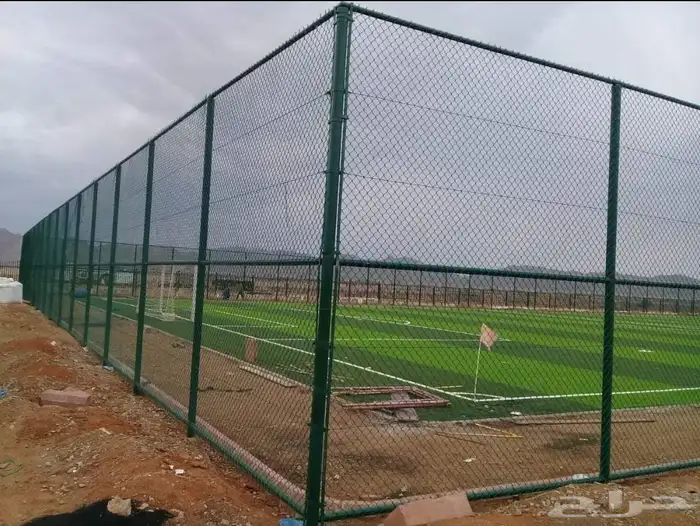 تسوير المزارع والأراضي والملاعب 9