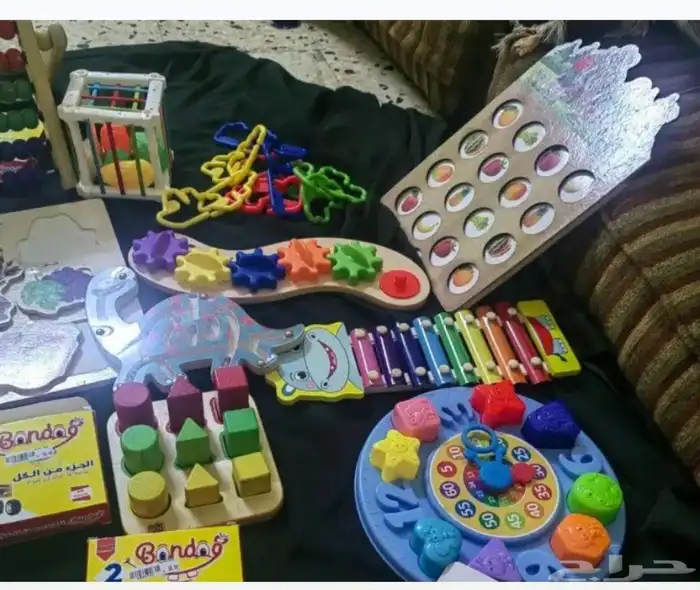 اخصائيه صعوبات تعلم وتخاطب وتعديل سلوك وتعليم ماسكه القلم ما 0