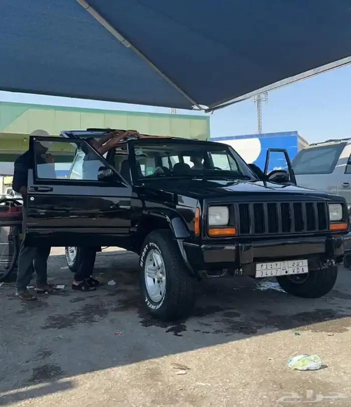 جيب شروكي 2000 4