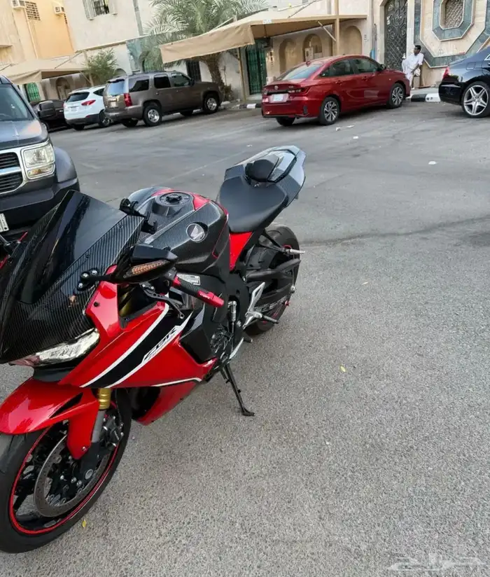 دياب هوندا 2017 مقاس 1000 cbr 4