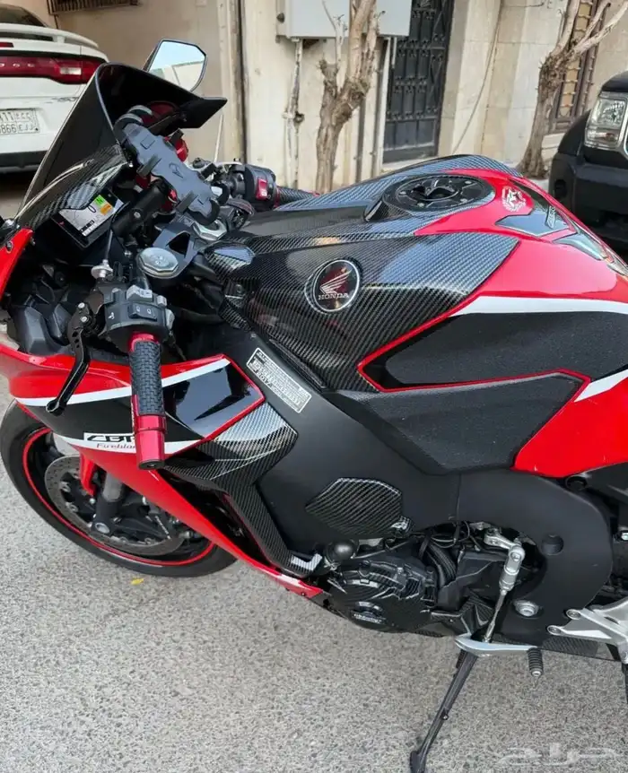 دياب هوندا 2017 مقاس 1000 cbr 3
