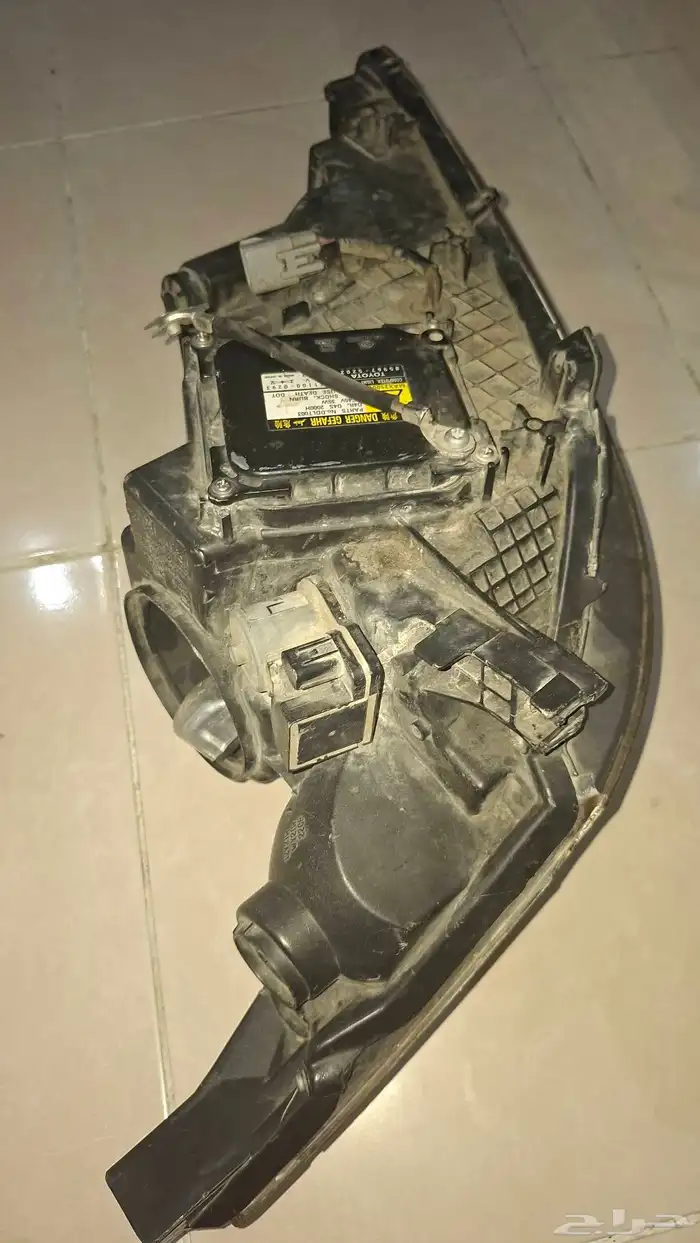 شمعة لكزس يسار بيع على حالته وكاله 8