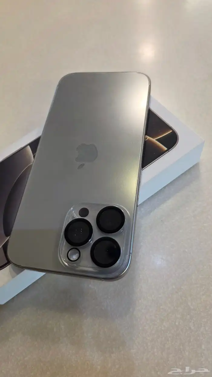 IPhone 16 pro max 2