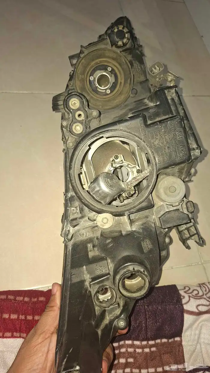 شمعة لكزس يسار بيع على حالته وكاله 7