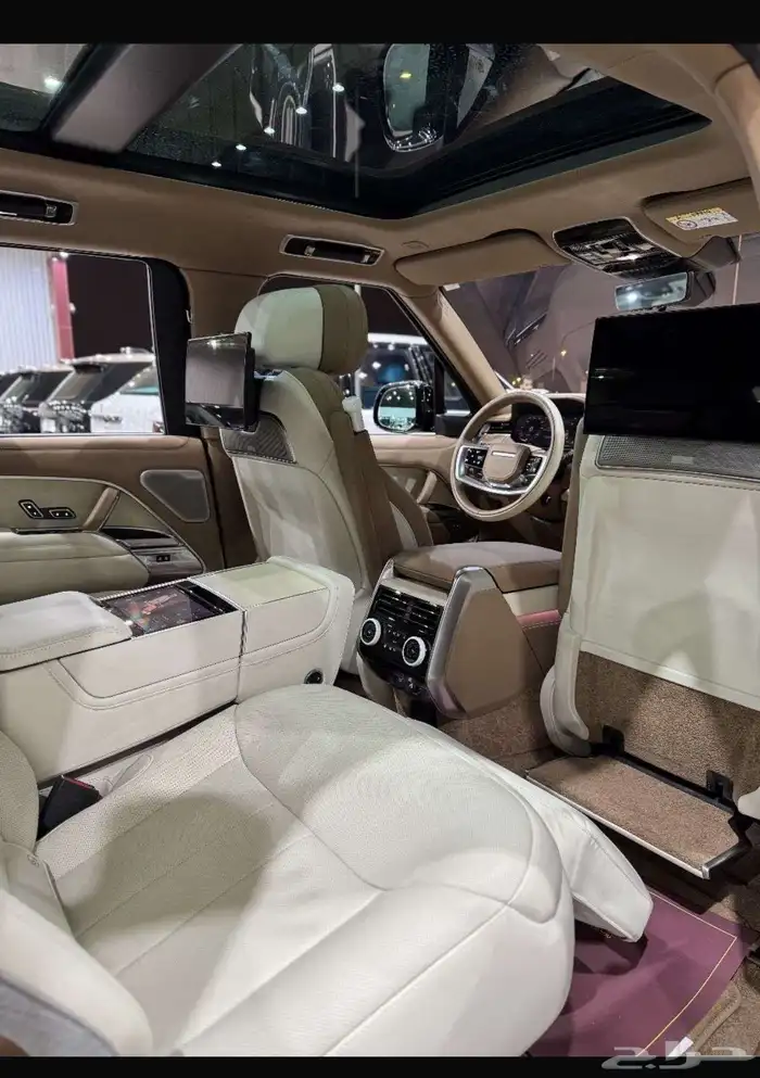 رانج روفر 2023 SV 1