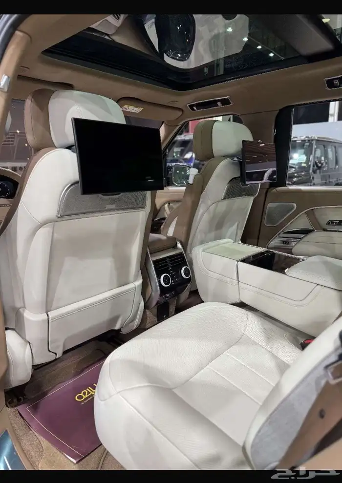 رانج روفر 2023 SV 3