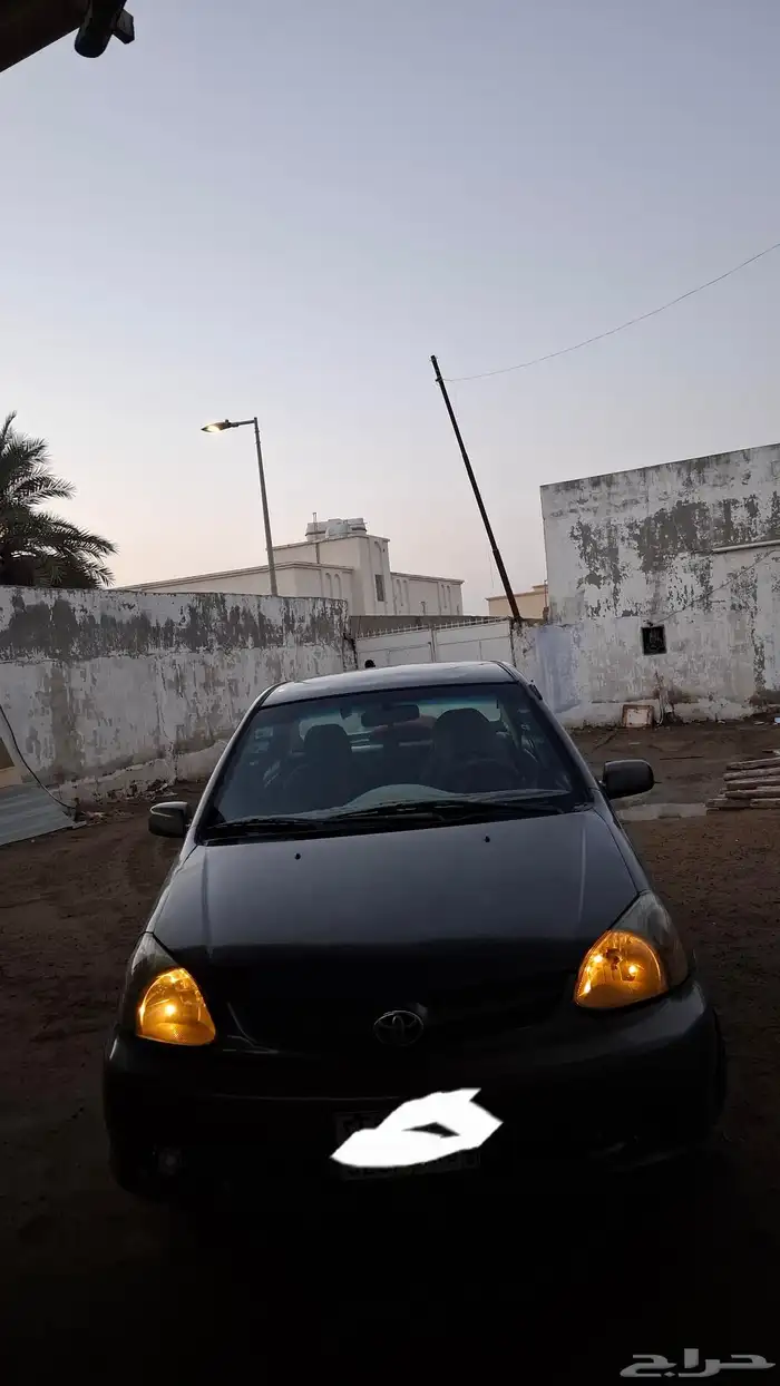 تويوتا ايكو 2004 1