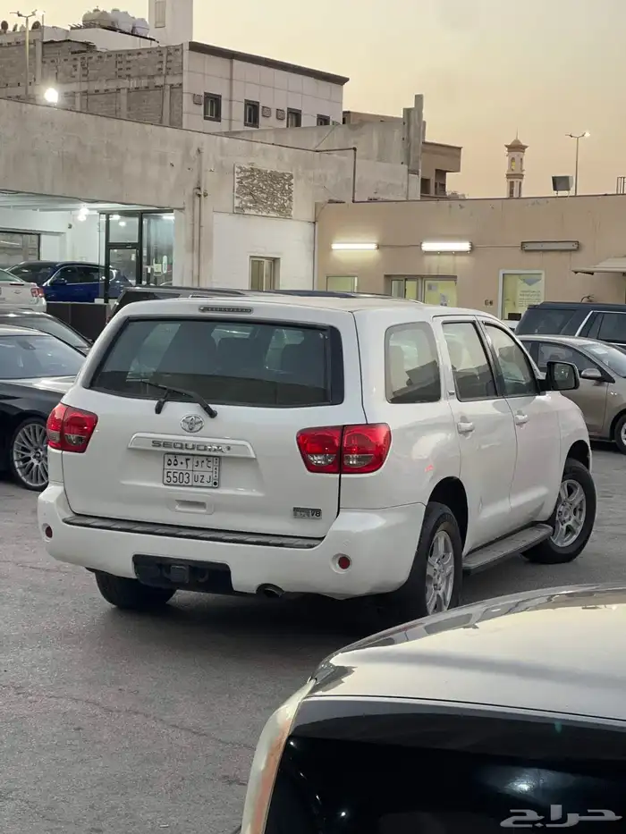 تويوتا سكويا 2015 2