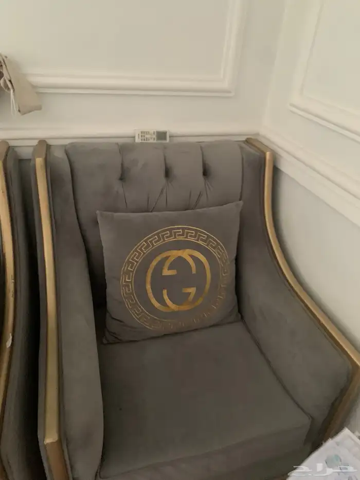 كنب مستعمل جديد ونضييفف التواصل واتساب فقط. 3