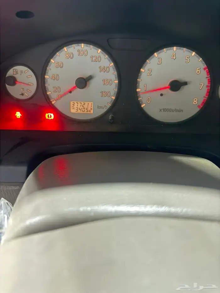 نيسان بايفندر2002 0
