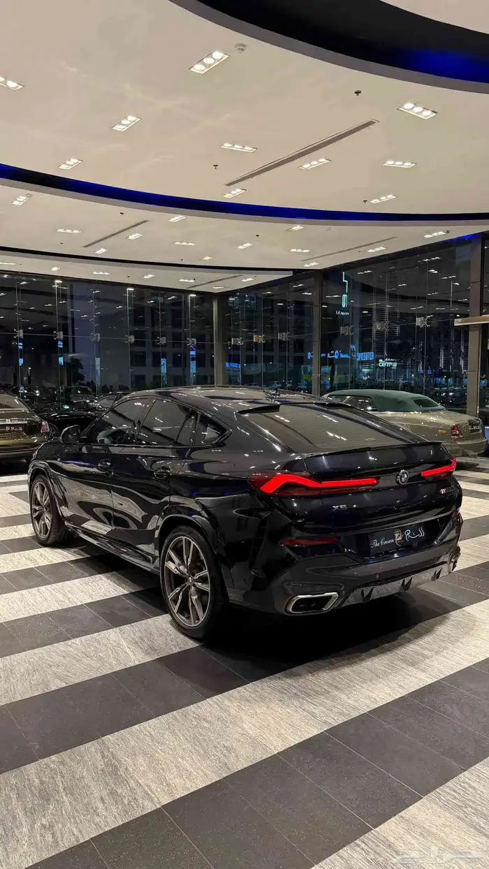 BMW X6 M-KIT V8 4