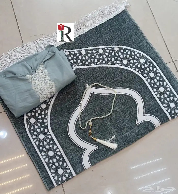 طقم سجاد وشرشف صلاه 12
