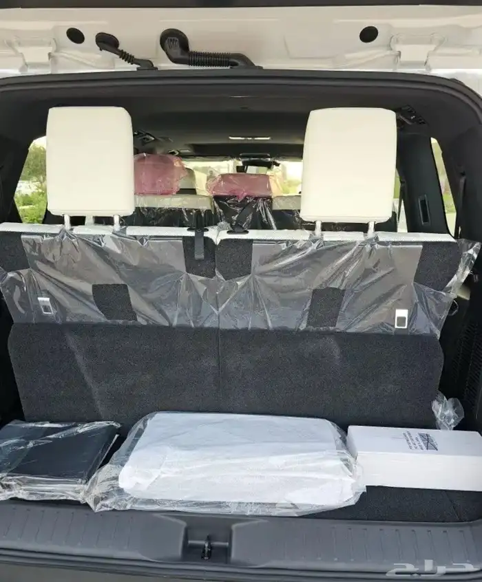لكزس 25 عبداللطيف ابيض داخل اوف وايت مالك اول ماشي 11000 8