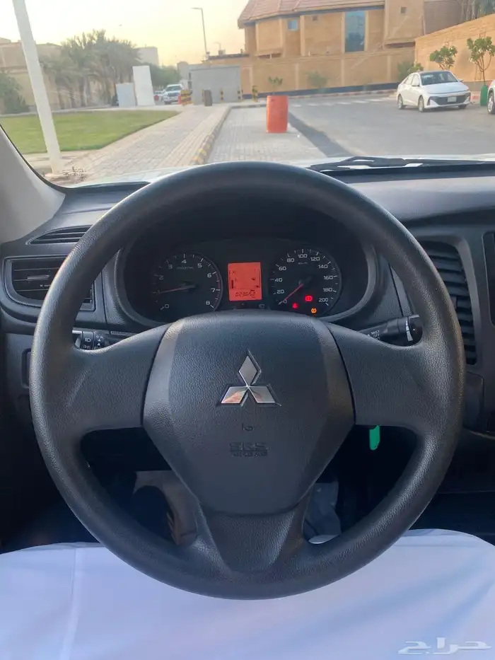 متسوبيشي 2022 L200 7