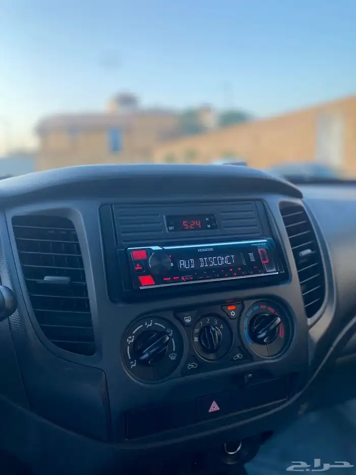 متسوبيشي 2022 L200 8