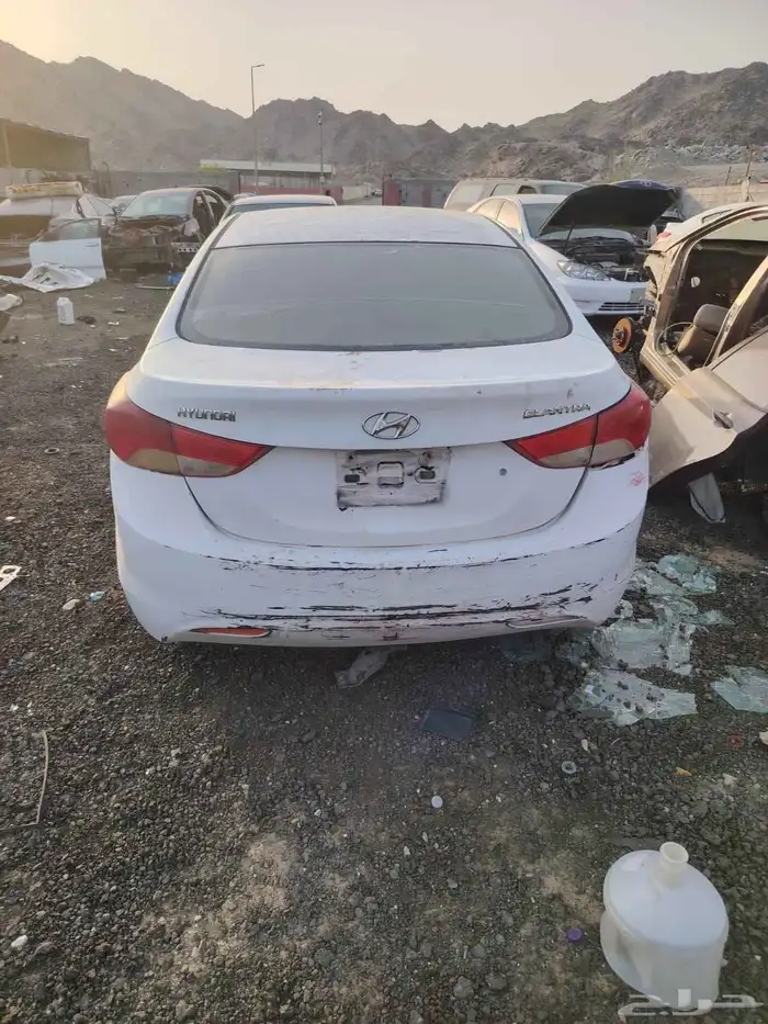 النترا موديل 2013 جير عادي كل القطع موجوده على الشرط والضمان 0