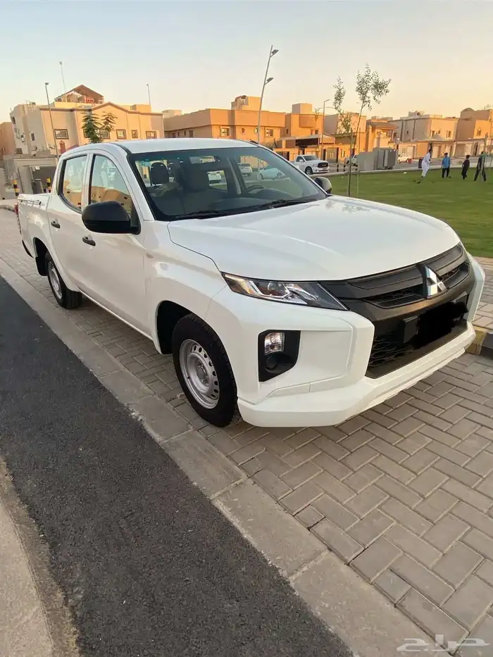 متسوبيشي 2022 L200 4