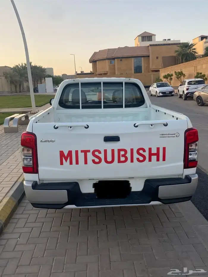 متسوبيشي 2022 L200 3