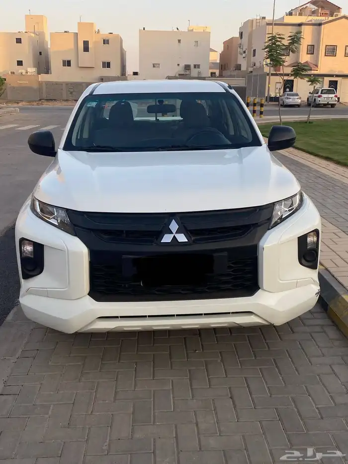متسوبيشي 2022 L200 0