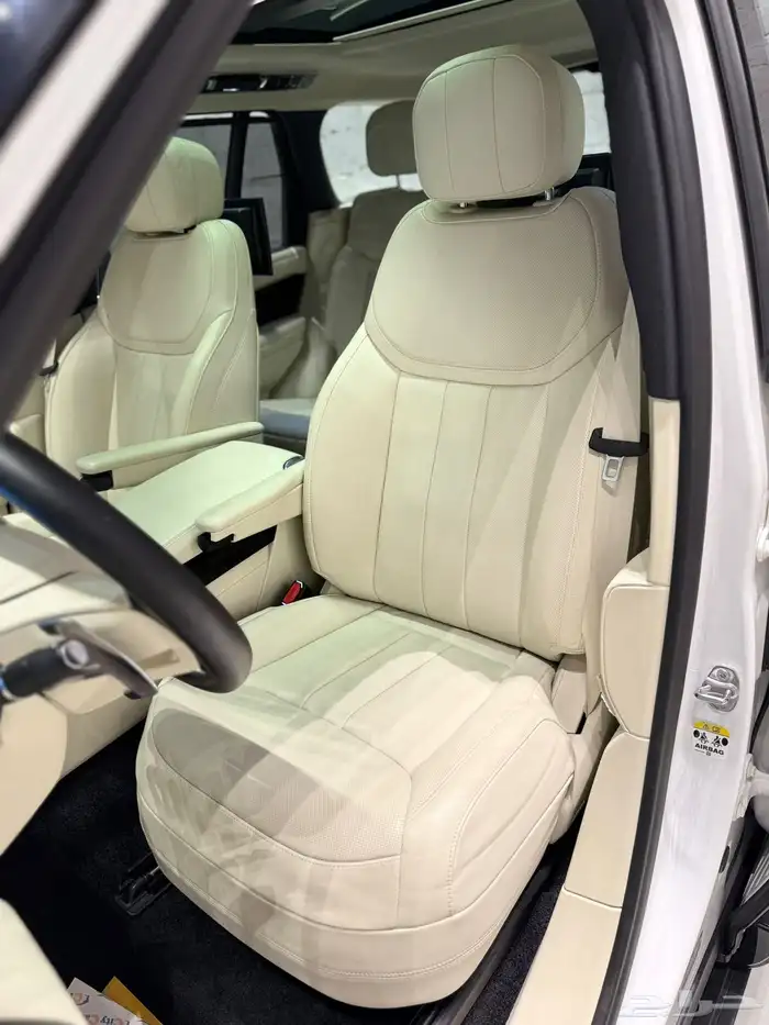رينج روفر HSE P400 4
