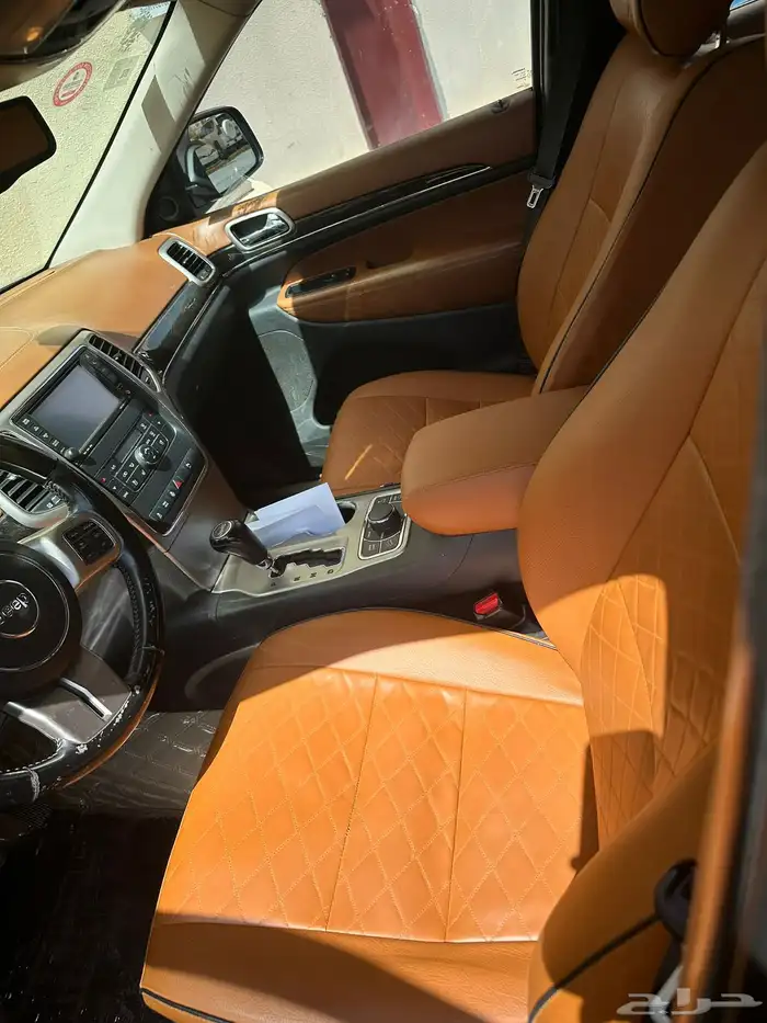 جيب جراند شيروكي اوفرلاند 2013 v8 5.7 للبيع 12