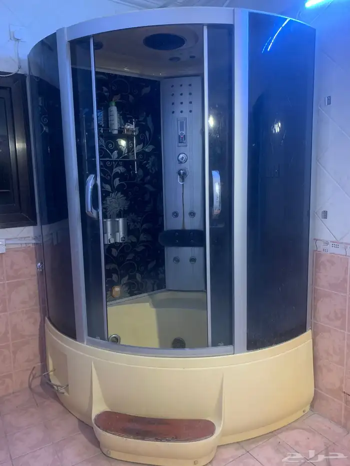 جاكوزي وساونا شغال ونظيف واستخدام بسيط 2