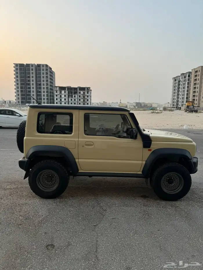 سوزوكي جمني 2022 26
