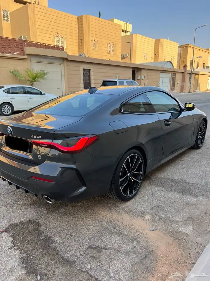 بي ام دبليو موديل 2021 كوبيه 420. ممشى قليل شبه مخززن 2
