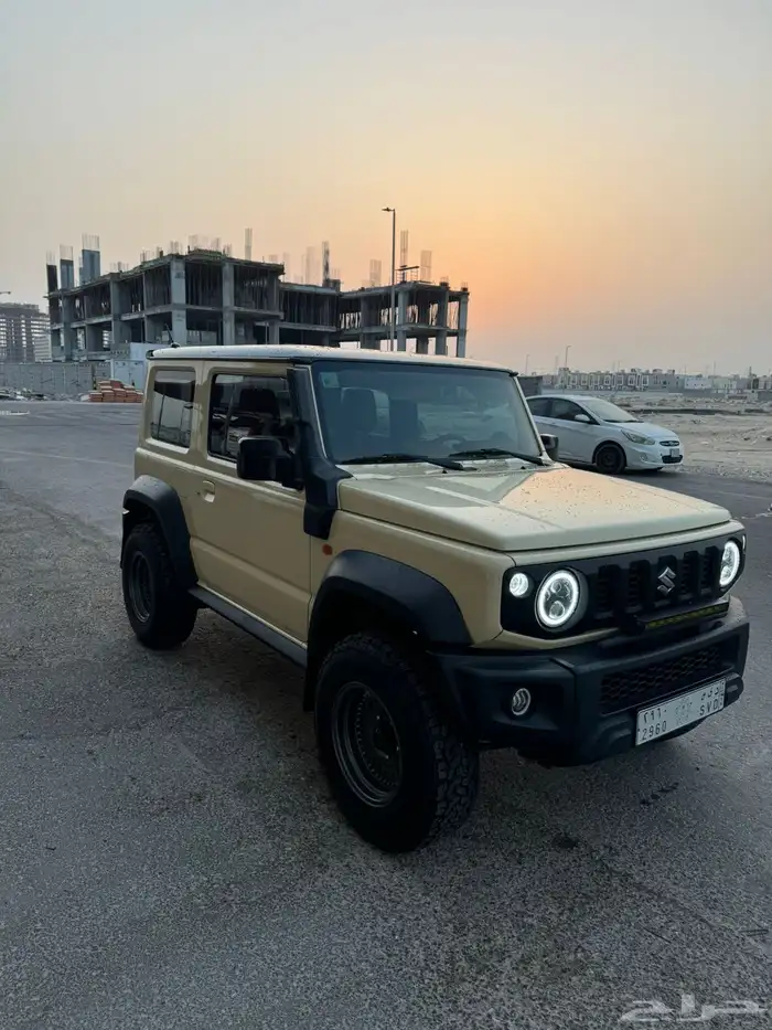 سوزوكي جمني 2022 7