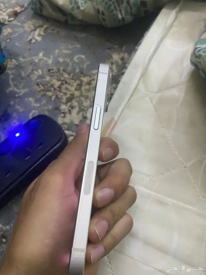 ايفون 13 5