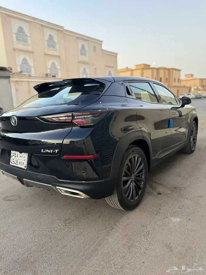 للبيع شانجان يوني تي 2023 4