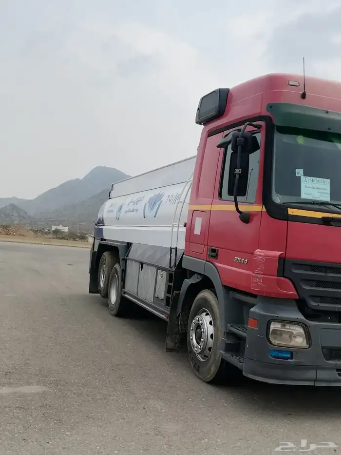 للبيع وايت مسكس م2004 2