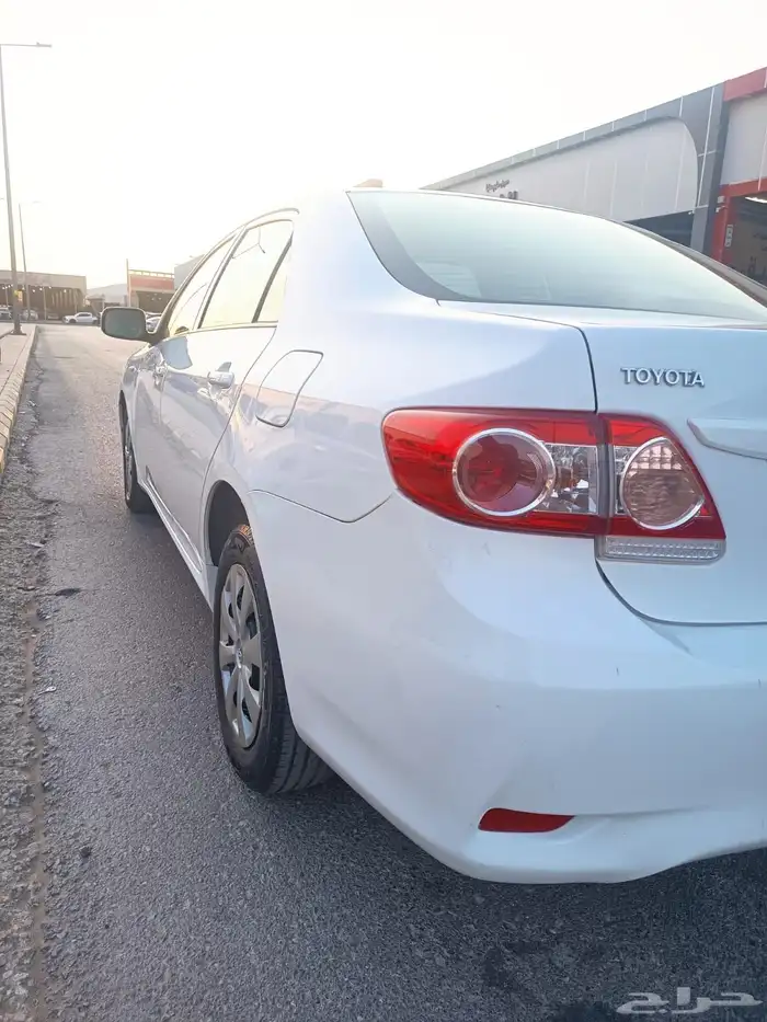 كورولا 2013 نظيف 5