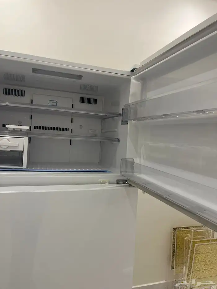 ثلاجه Lg 645 ليتر مافيها عيوب استخدام اقل من سنتين 2
