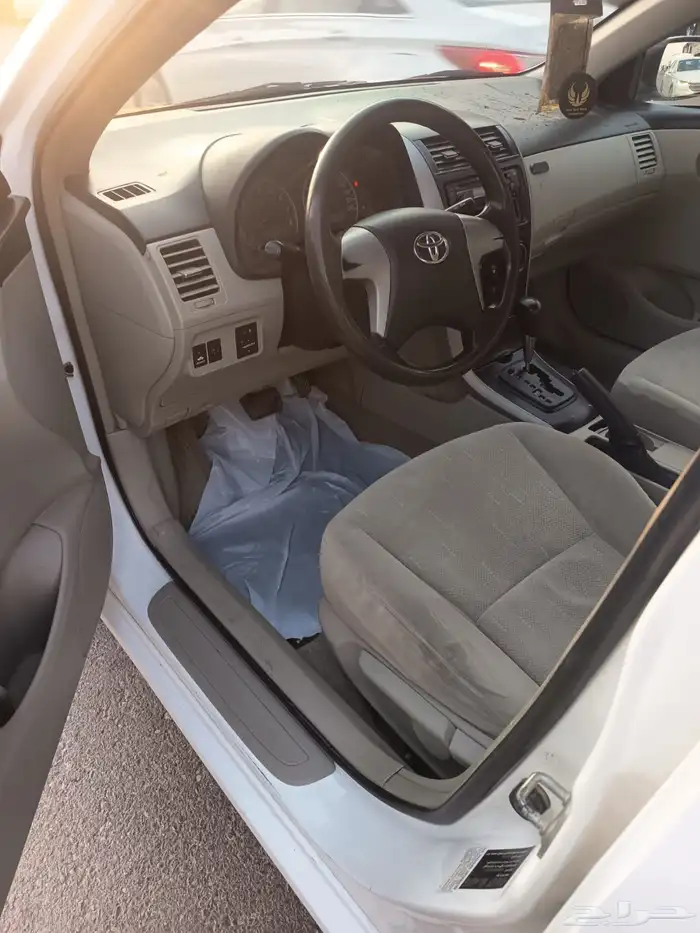 كورولا 2013 نظيف 7