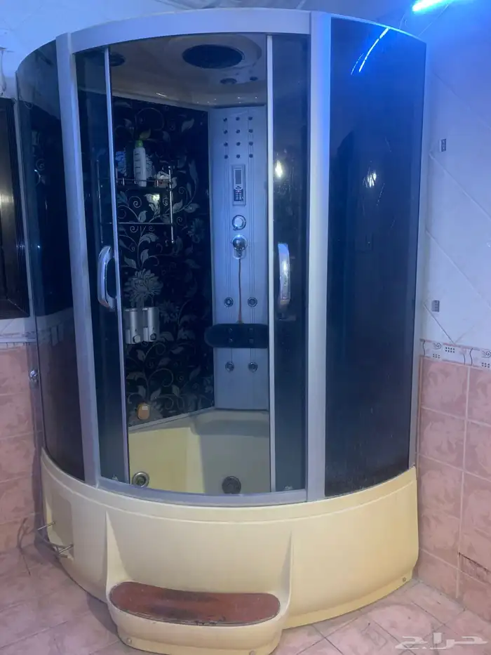 جاكوزي وساونا شغال ونظيف واستخدام بسيط 1