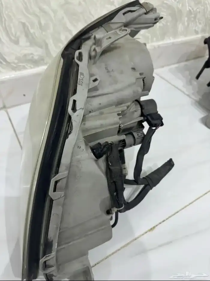 شمعة لكزس 430 يسار فقط 2